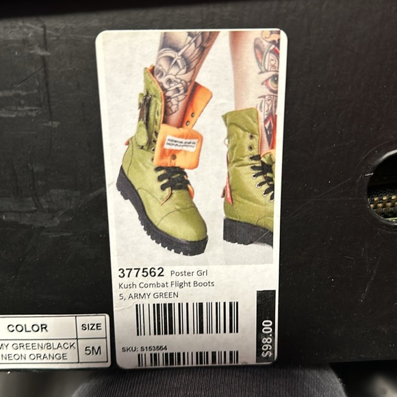 Dolls kill poster girl kush combat flight boot 5M preowned - Picture 3 of 15